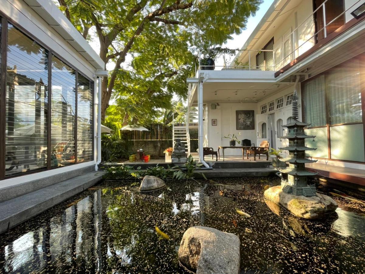 雅丽特内芒住宿加早餐旅馆 清邁 外观 照片