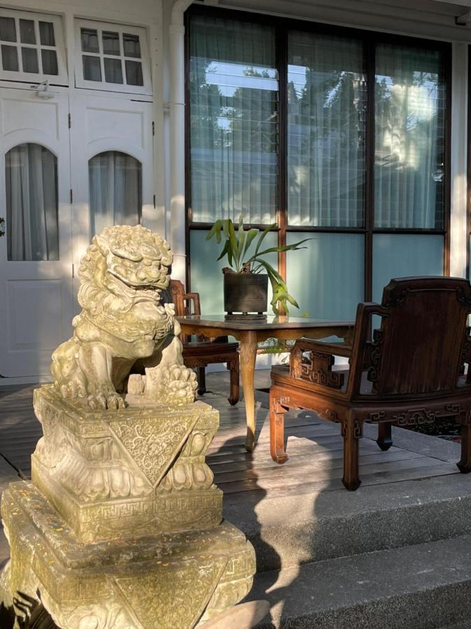 雅丽特内芒住宿加早餐旅馆 清邁 外观 照片